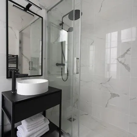 Time Line Διαμέρισμα